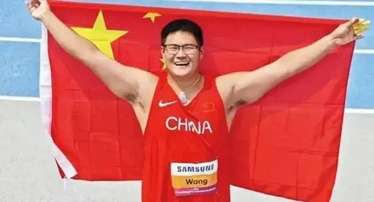 公开赛巅峰对决！岭北独角兽队惊险晋级洞庭鲨队队，乒乓球赛场再起波澜；复盘值得玩味的简单介绍