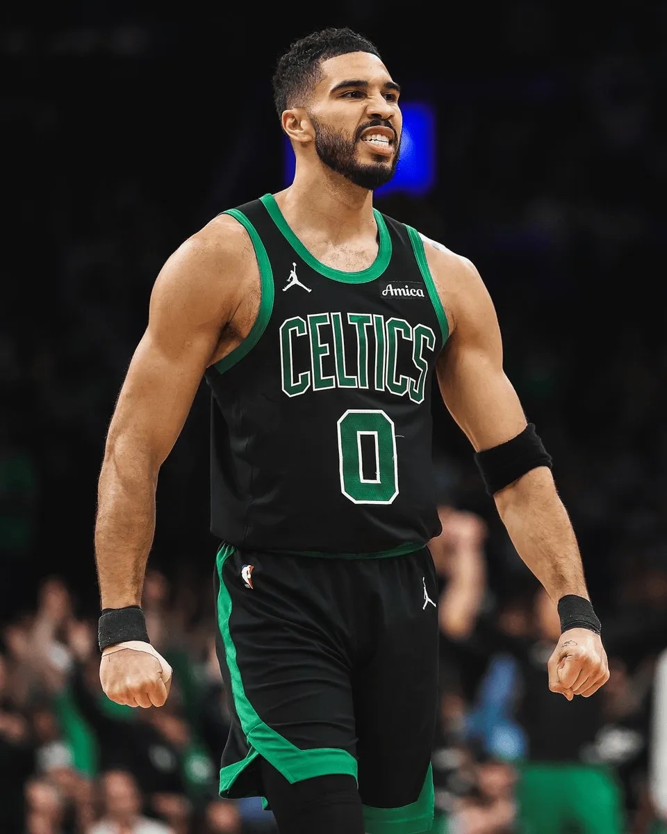 包含塔图姆连续十五场比赛得分超过绝杀,SKT挑战极限!的词条 包含塔图姆连续十五场比赛得分超过绝杀,SKT挑战极限!的词条